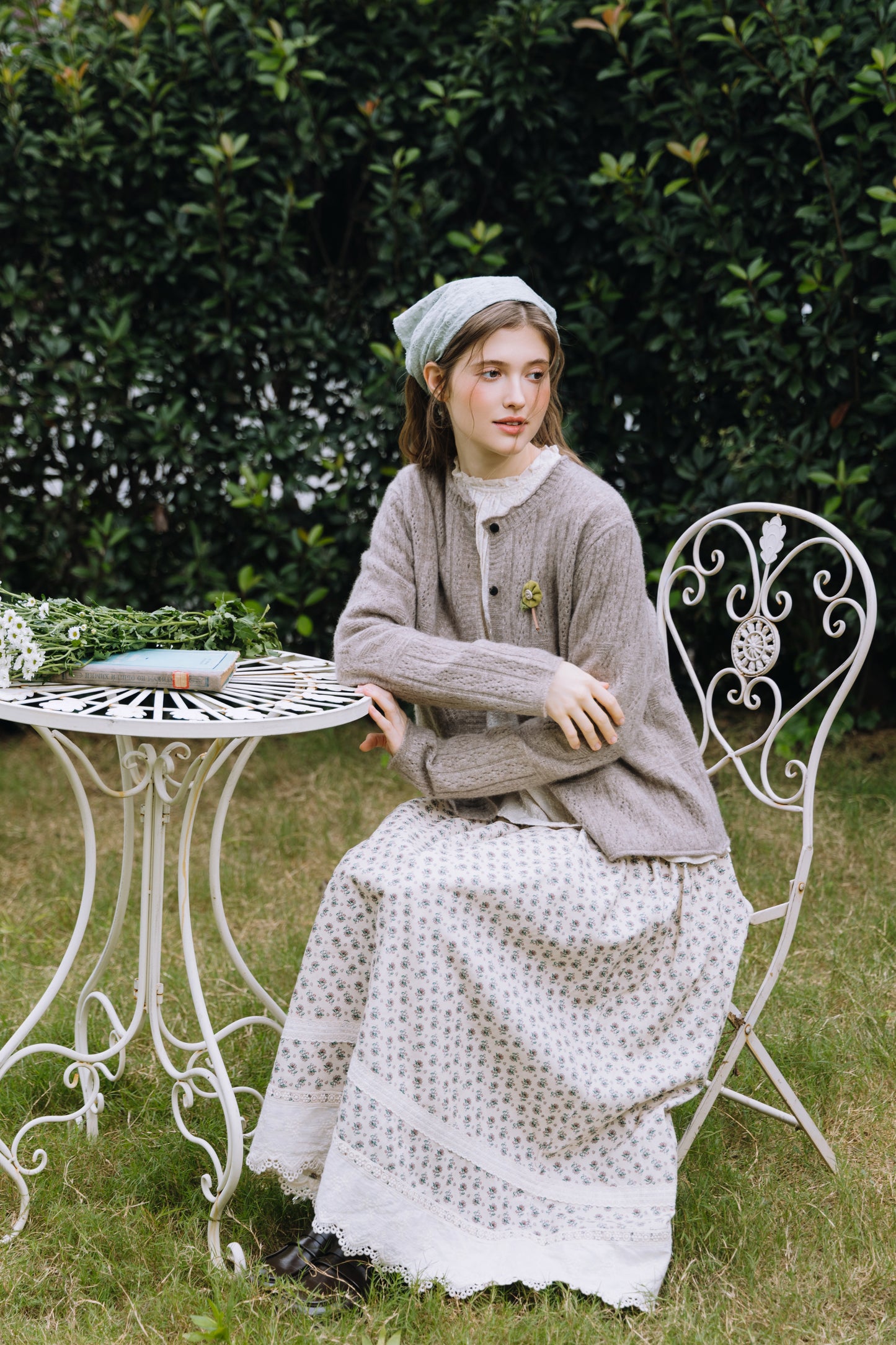 Krysta ：陽だまりを編む、ウールニットカーディガン