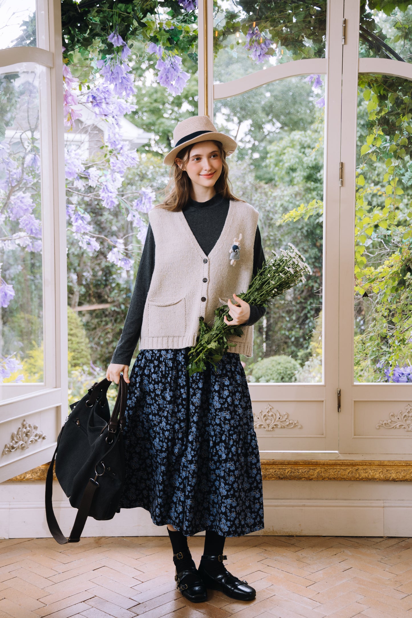 Krysta：儚げな森ガール。レトロな小花柄ロングスカート🌿